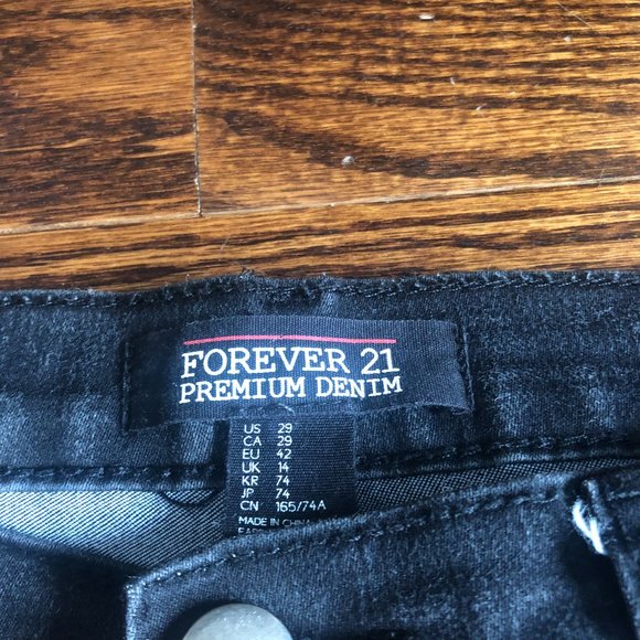 Forever 21 Black Jeans - Picture 7 of 7